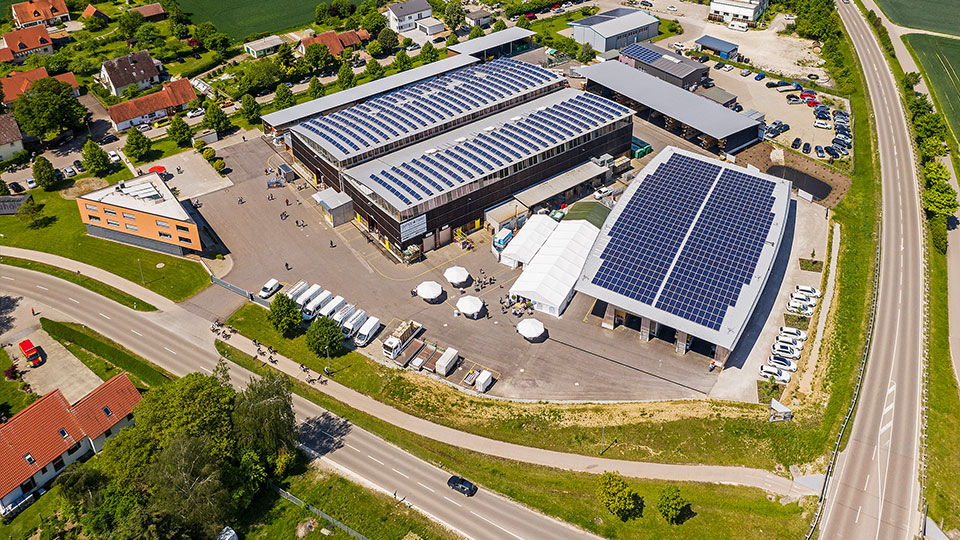 Gumpp & Maier Firmenzentrale: Firmengelände des Holzbau-Unternehmen Gumpp & Maier GmbH in Binswangen.